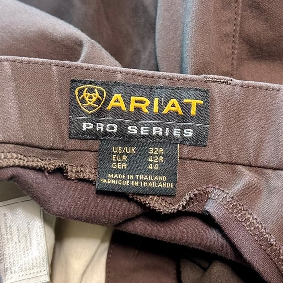 Ariat Pro Series Full Seat Equestrian Riding Breeches - Picture 9 of 9